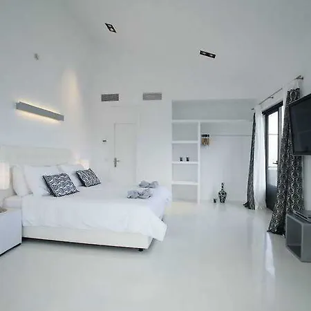 Zhero Hotel