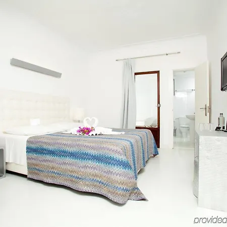 Zhero Hotel