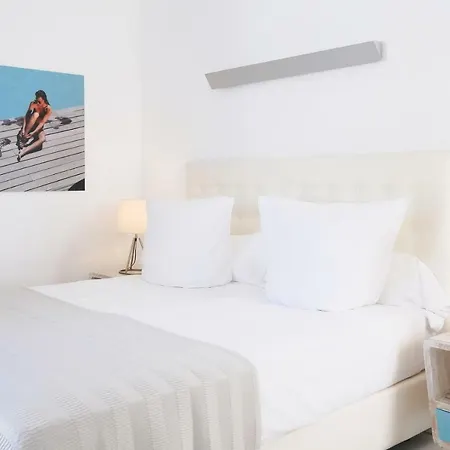 Zhero Hotel 4*